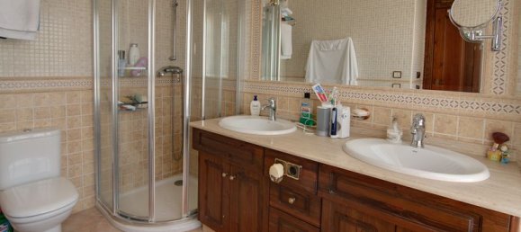 6 bedrooms Villa in La Murada, Spain No. 8583 4