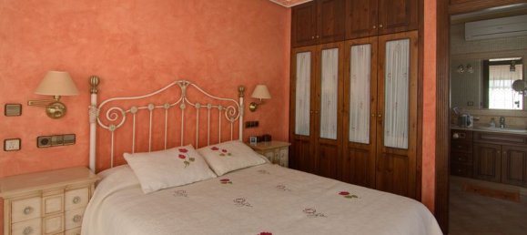 6 bedrooms Villa in La Murada, Spain No. 8583 5