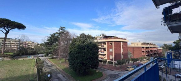 4 bedrooms Apartment in Naples, Italy No. 24313 29