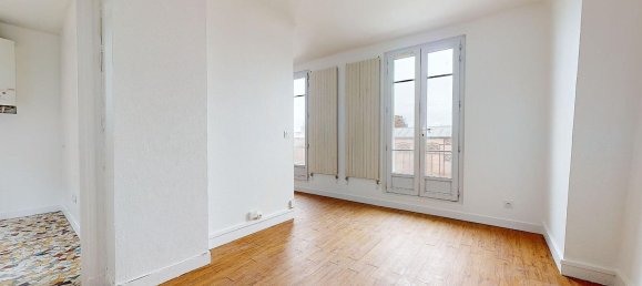 1 bedroom Apartment in Clichy, France No. 176709 6