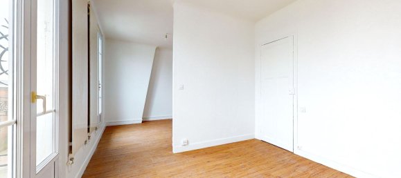 1 bedroom Apartment in Clichy, France No. 176709 7