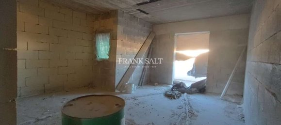 3 chambres Penthouse à Qormi, Malta No. 2092 11