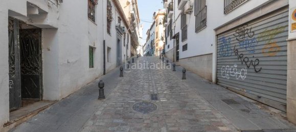 513m² Building in Granada, Spain No. 139537 6