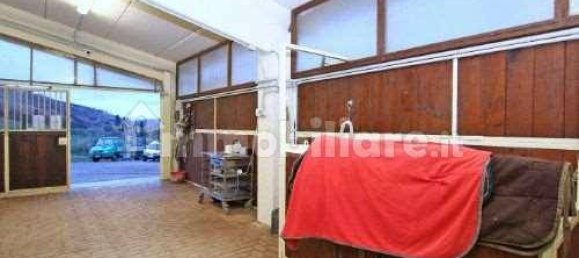 Armazém de 5 divisões em Casciana Terme Lari, Italy N.º 72399 7