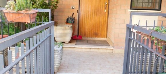 Квартира с 4 спальнями в Монтеротондо, Италия № 326486 4