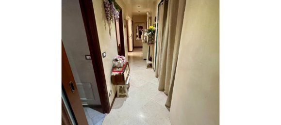 4 bedrooms Apartment in Palermo, Italy No. 331872 13