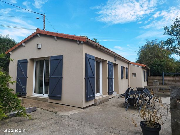 2 bedrooms House in Mortagne-sur-Sevre, France No. 309403