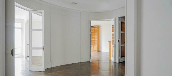 2 bedrooms Apartment in Paris, France No. 173171 8