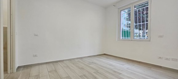 3 rooms Apartment in Borghetto Santo Spirito, Italy No. 193165 7