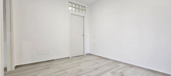 3 rooms Apartment in Borghetto Santo Spirito, Italy No. 193165 8