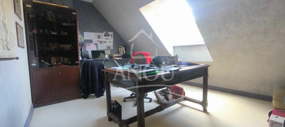 5 bedrooms House in Saint-Eman, France No. 245729 13