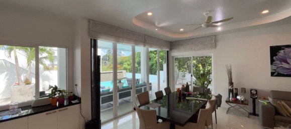 4 bedrooms Villa in Chalong, Thailand No. 6016 15