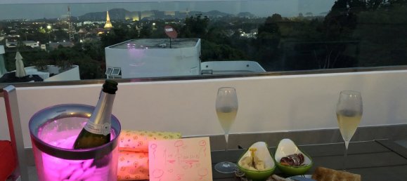 4 bedrooms Villa in Chalong, Thailand No. 6016 11