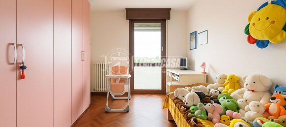 4-salle Appartement à Lodi, Italy No. 258003 10