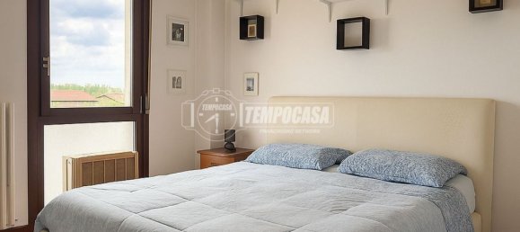 4-salle Appartement à Lodi, Italy No. 258003 7