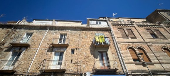 Studio à Piazza Armerina, Italy No. 298965 3