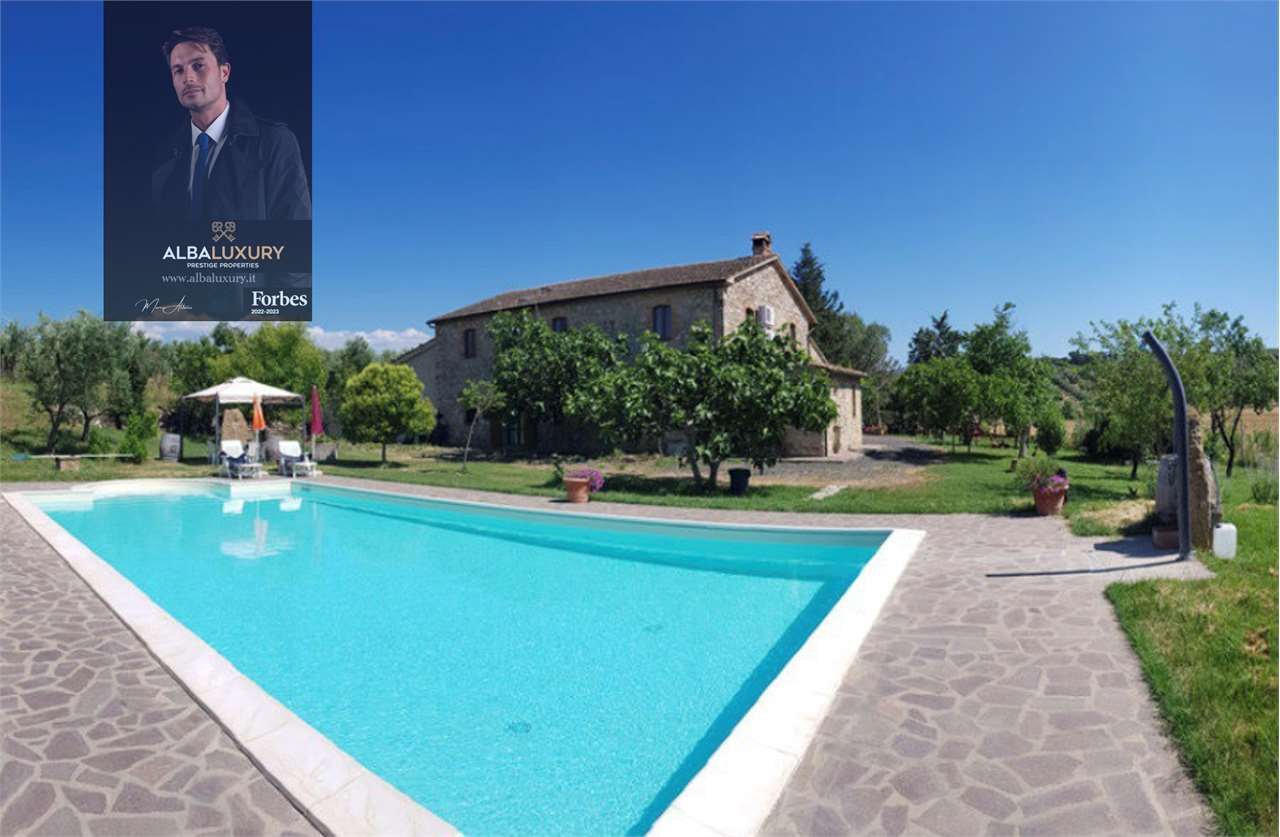 4 bedrooms House in Grosseto, Italy No. 102389