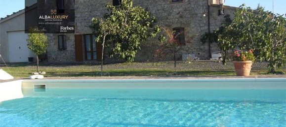 4 bedrooms House in Grosseto, Italy No. 102389 7