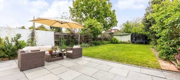 3 bedrooms House in Surbiton, United Kingdom No. 10209 8