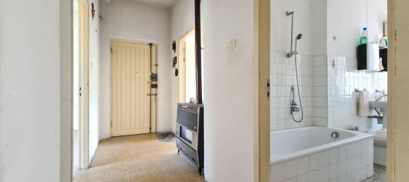 6 rooms Apartment in Pietrasanta, Italy No. 218225 5
