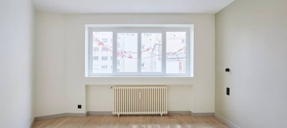 2 Schlafzimmer Wohnung in Paris, France, Nr. 166994 7