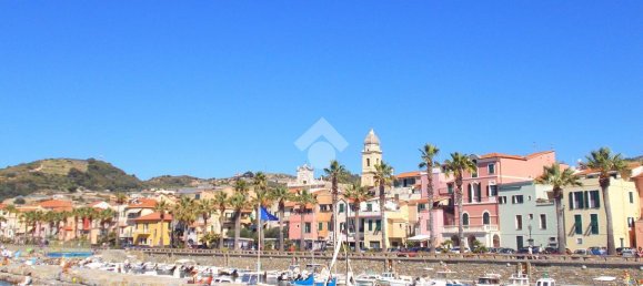 1غرفة مرآب في Riva Ligure, Italy رقم 151082 8