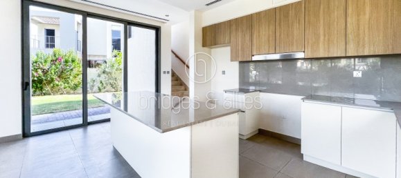 Вилла с 4 спальнями в Дубай Хилс Эстейт, ОАЭ № 114772 6