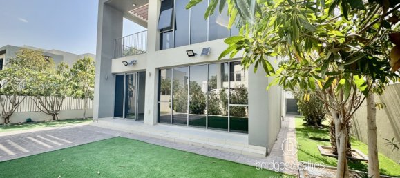 Вилла с 4 спальнями в Дубай Хилс Эстейт, ОАЭ № 114772 2