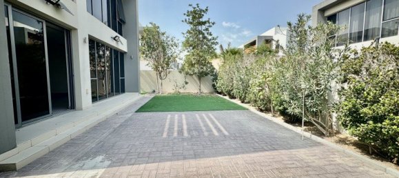 Вилла с 4 спальнями в Дубай Хилс Эстейт, ОАЭ № 114772 9