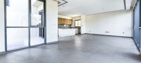 Вилла с 4 спальнями в Дубай Хилс Эстейт, ОАЭ № 114772 4