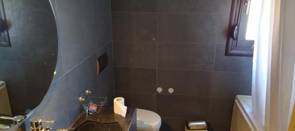 6 bedrooms Commercial property in Thermi, Greece No. 3997 27