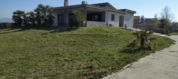 6 bedrooms Commercial property in Thermi, Greece No. 3997 3