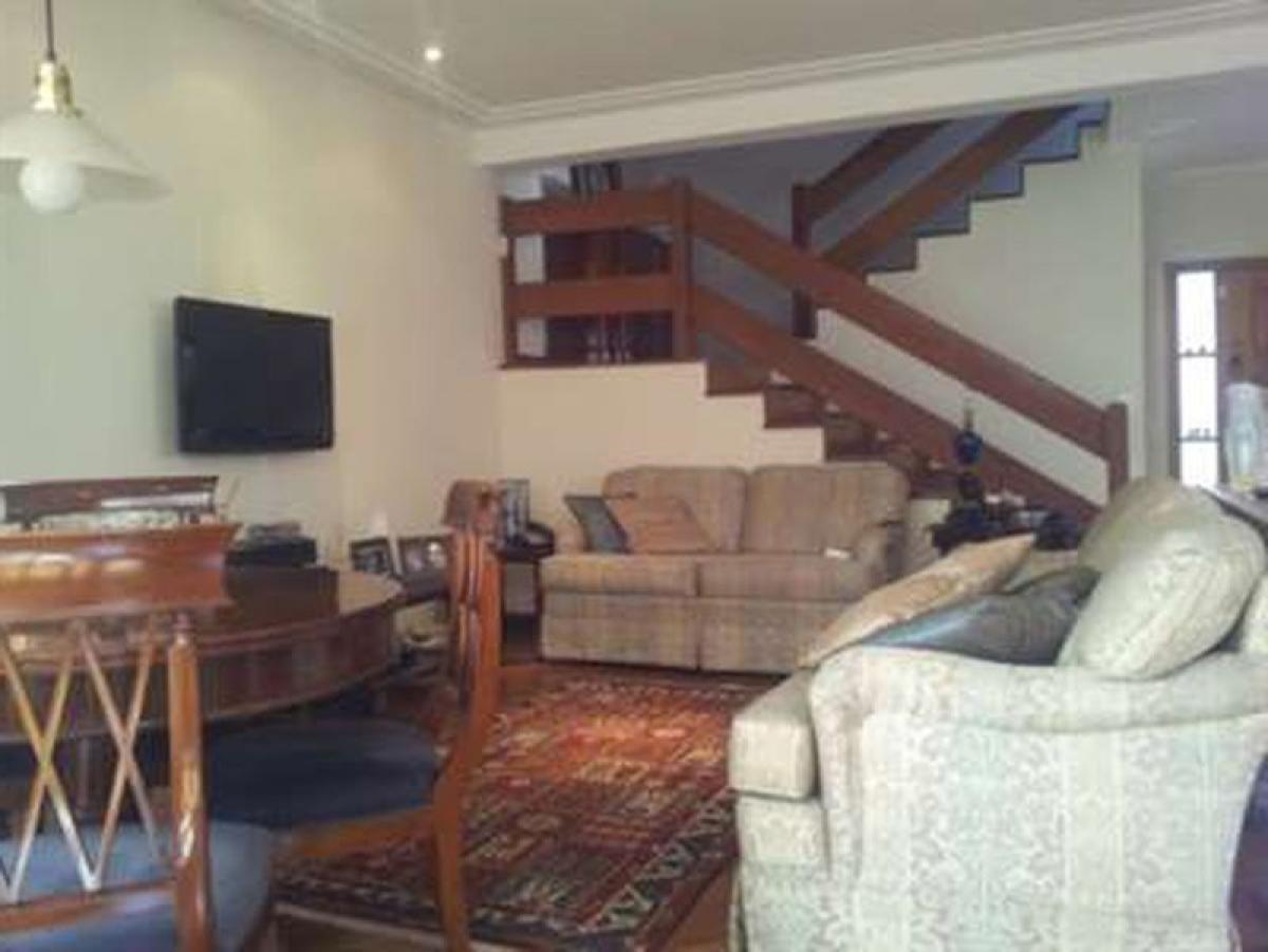 Casa de 4 dormitorios en Sao Paulo, Brazil No. 471463