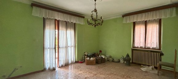 4 bedrooms House in Magliano Alpi, Italy No. 371795 13