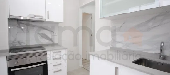 Квартира с 1 спальней в Лиссабон, Португалия № 151974 4