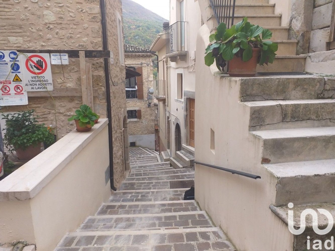 3-Zimmer Wohnung in Anversa degli Abruzzi, Italy, Nr. 302728