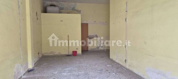 Propiedad comercial de 1 habitación en Palermo, Italy No. 39074 5