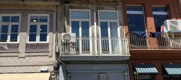 240m² Building in Porto, Portugal No. 133763 15