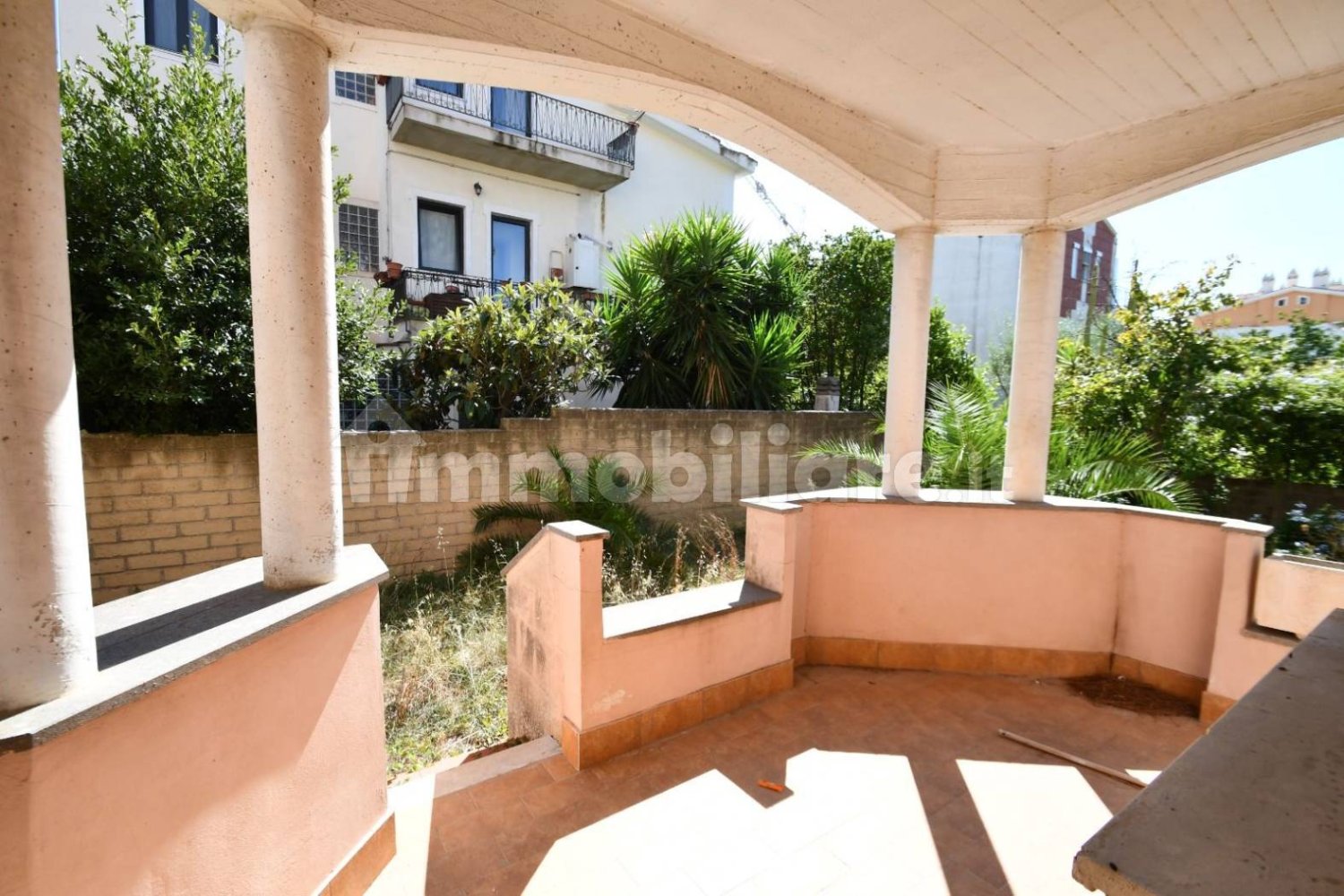 Apartamento de 2 dormitorios en Santa Marinella, Italy No. 386393