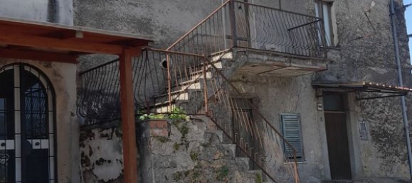 4-salle Duplex à Ferentino, Italy No. 86564 10