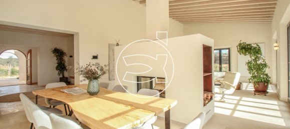 4 bedrooms Villa in Campos, Spain No. 69376 6