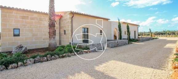 4 bedrooms Villa in Campos, Spain No. 69376 13