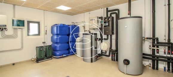 4 bedrooms Villa in Campos, Spain No. 69376 11