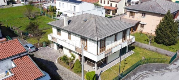 4 Schlafzimmer Villa in Ponte San Nicolò, Italy, Nr. 60151 8