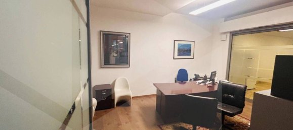 8 rooms Office in Termoli, Italy No. 28048 4