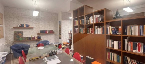 8 rooms Office in Termoli, Italy No. 28048 2