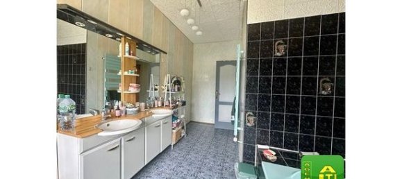 7 Schlafzimmer Haus in Meslan, France, Nr. 312948 9