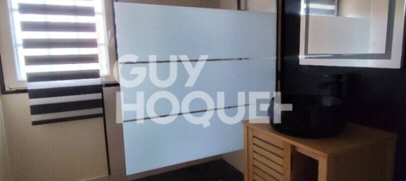 Casa de 3 dormitorios en Leves, France No. 52023 8