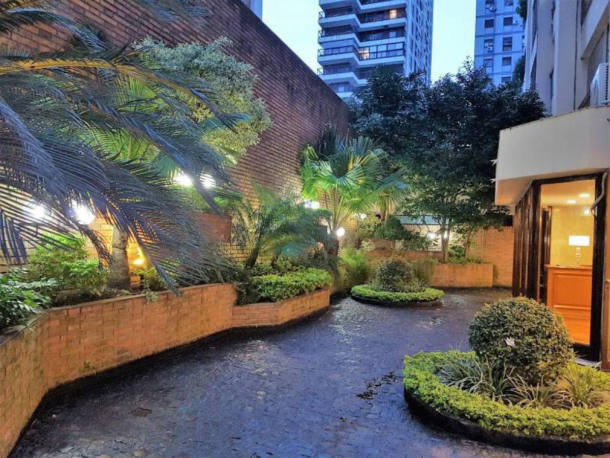 4 bedrooms Apartment in Buenos Aires, Argentina No. 82409
