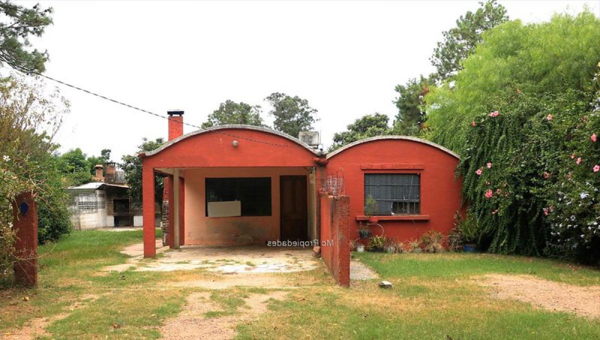 2 bedrooms House in Canelones, Uruguay No. 7465